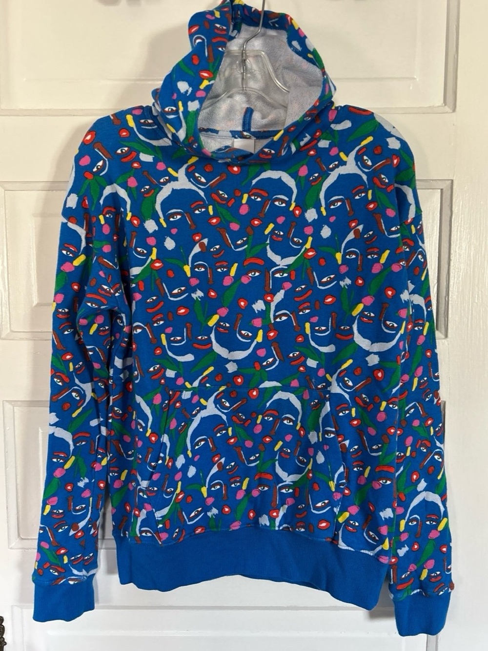Christina Martinez for NordstromHooded
Face Sweatshirt Pockets. Youth XL (14-16)
